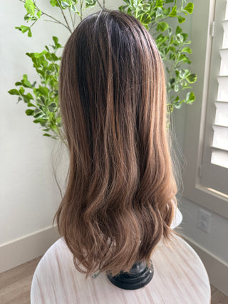 Alternate view 21” Slavic wig coloring