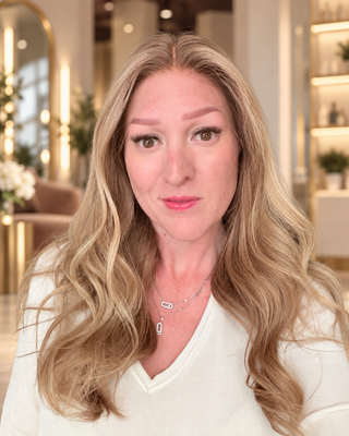The Genevieve |  Dimensional Beige Champagne Blonde | Remy Human Hair (Pre Order)