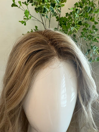 27” Mongolian Hair (hand tied) Medium