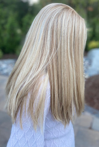 Side view long euro blonde wig