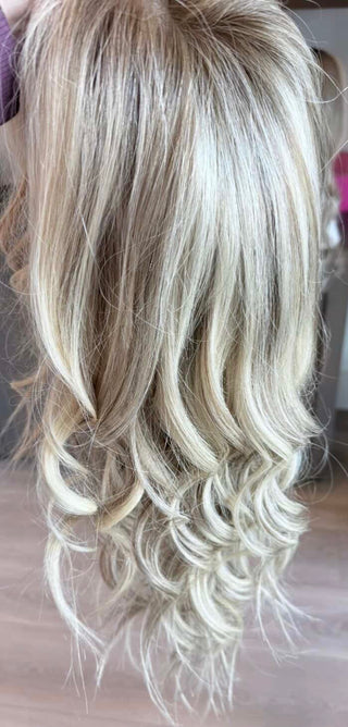 The Lauren Blonde | Pre-Order  14-24" | Dimensional Neutral Blonde | Remy Human Hair