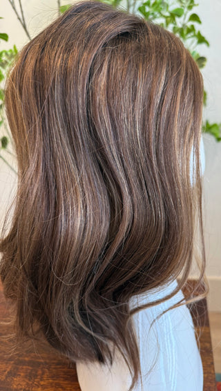Virgin brunette wig with highlights from side 