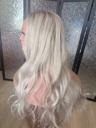 Blaire Pearl | 30” Cool Pearl Bonde | Remy Human Hair
