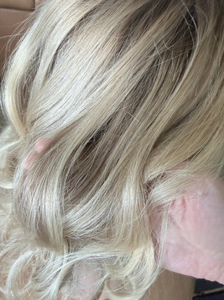 The Vivienne |  Dimensional Pearl Champagne Blonde | Remy Human Hair