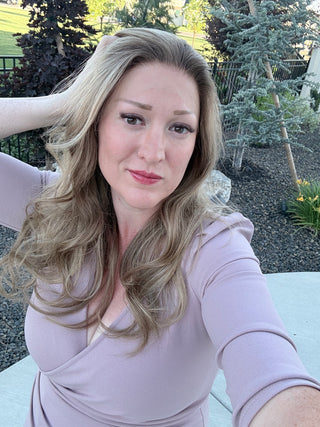 The Genevieve |  Dimensional Beige Champagne Blonde | Remy Human Hair