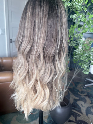 The Savannah | 22" Lived in Blonde Balayage | Remy Human Hair
