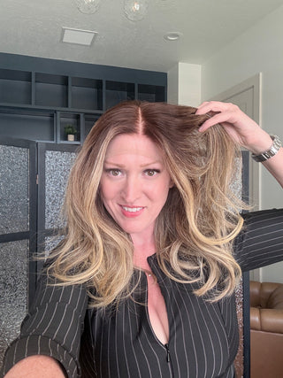 The Margot dimensional bronde balayage Remy human hair wig Indoor Lighting